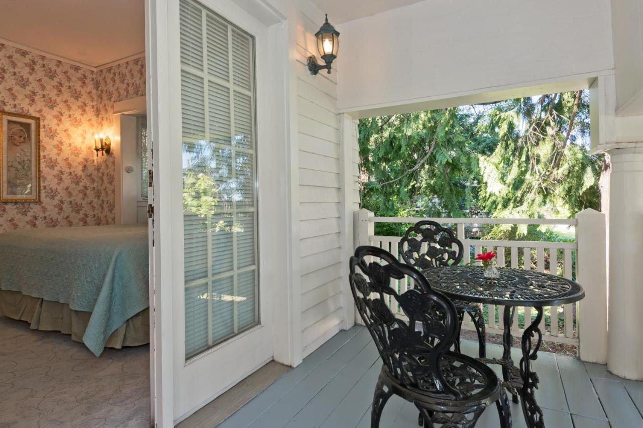 بورت انجيليس Five Seasuns Bed And Breakfast المظهر الخارجي الصورة