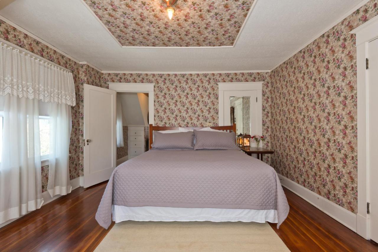 بورت انجيليس Five Seasuns Bed And Breakfast المظهر الخارجي الصورة