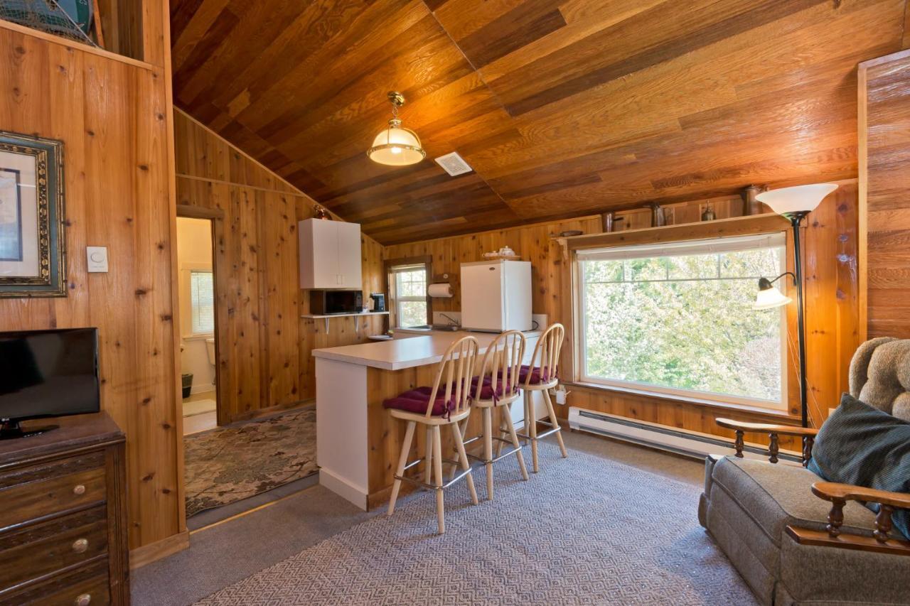 بورت انجيليس Five Seasuns Bed And Breakfast المظهر الخارجي الصورة
